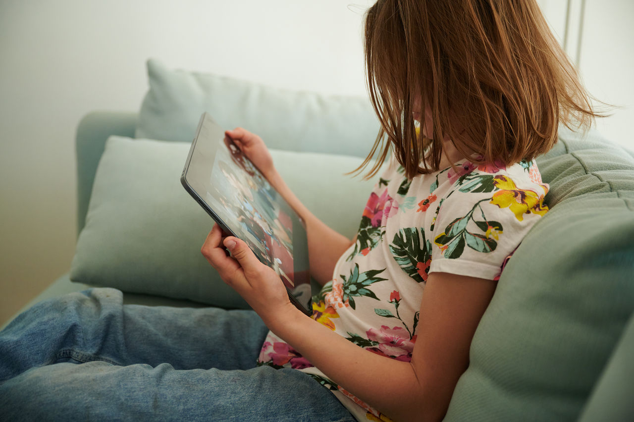 Билайн запустил «план б. – kids»: безопасную платформу с нейросетями и игровой валютой для детей