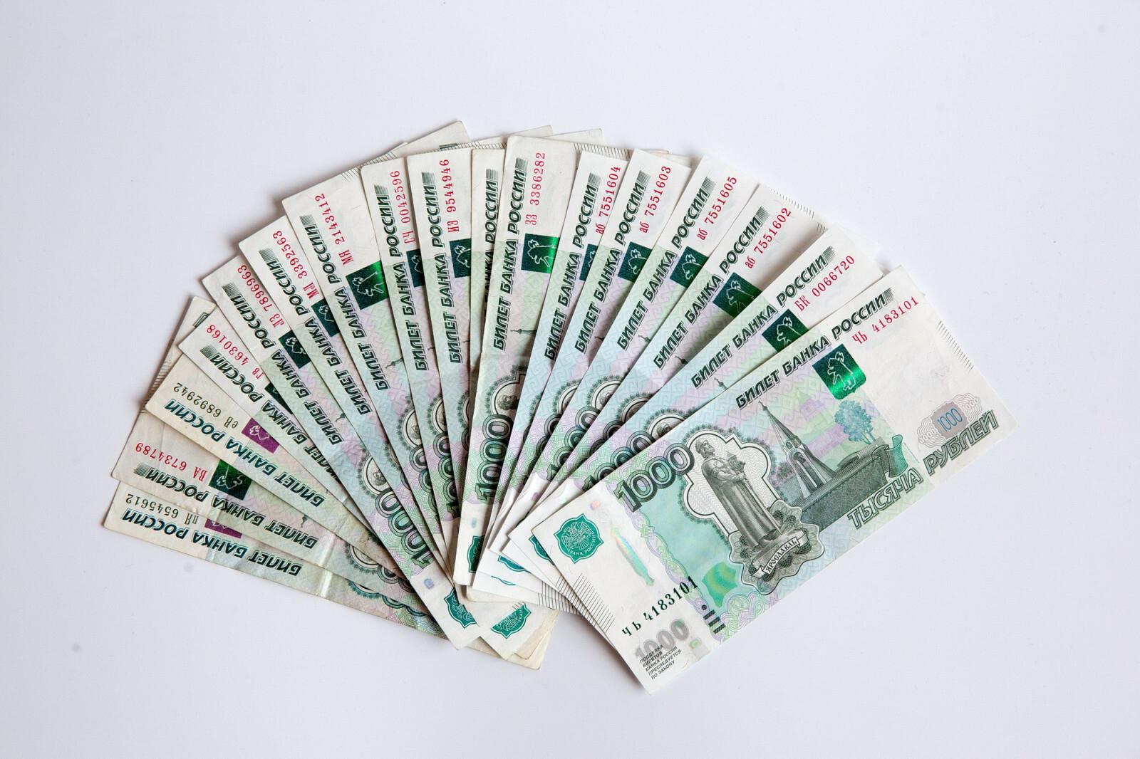 Петербургский кондитер заплатит полмиллиона рублей за пряники с «Синим трактором»