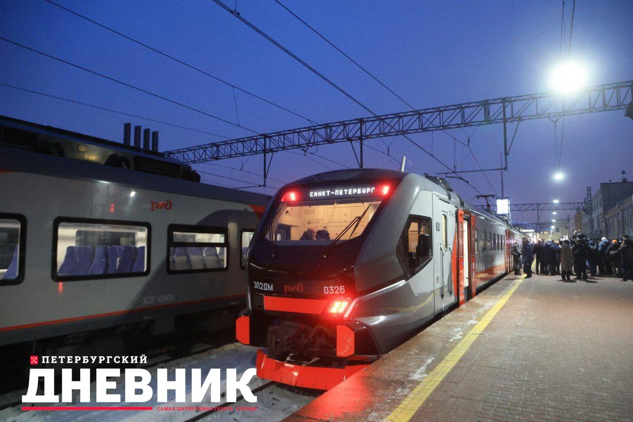 Петербуржцам предложат выбрать название для новой электрички до Сестрорецка
