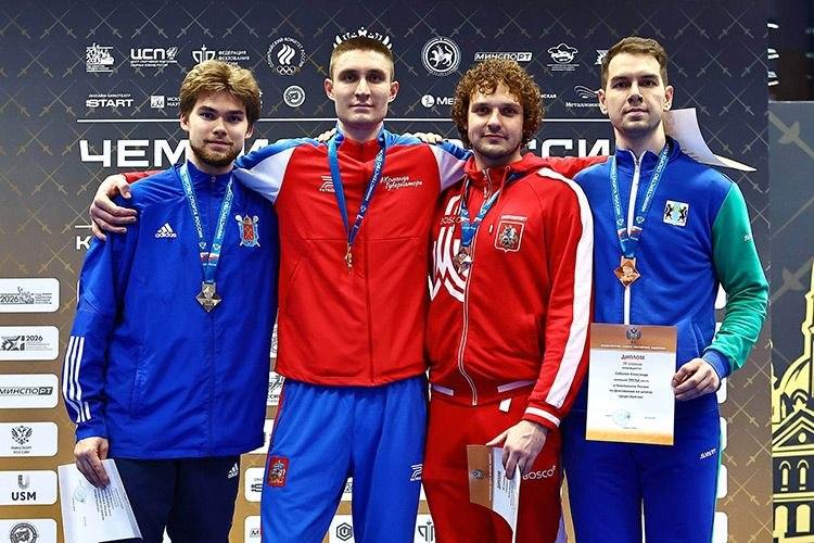 Петербуржцы – в числе лидеров чемпионата России по фехтованию