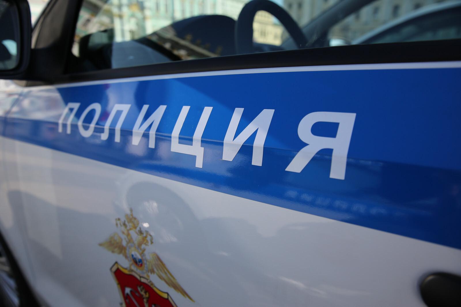 Петербуржец облил бывшую азотной кислотой, выстрелил, пырнул ножом и скрылся