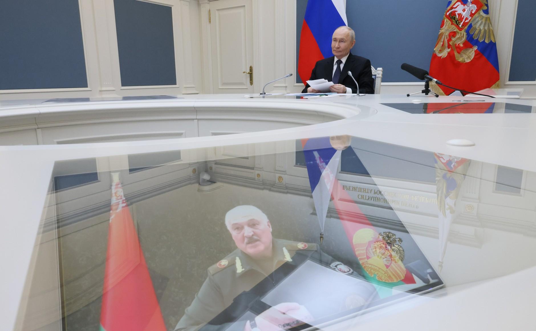 Путин назвал ядерную триаду гарантом суверенитета Союзного государства
