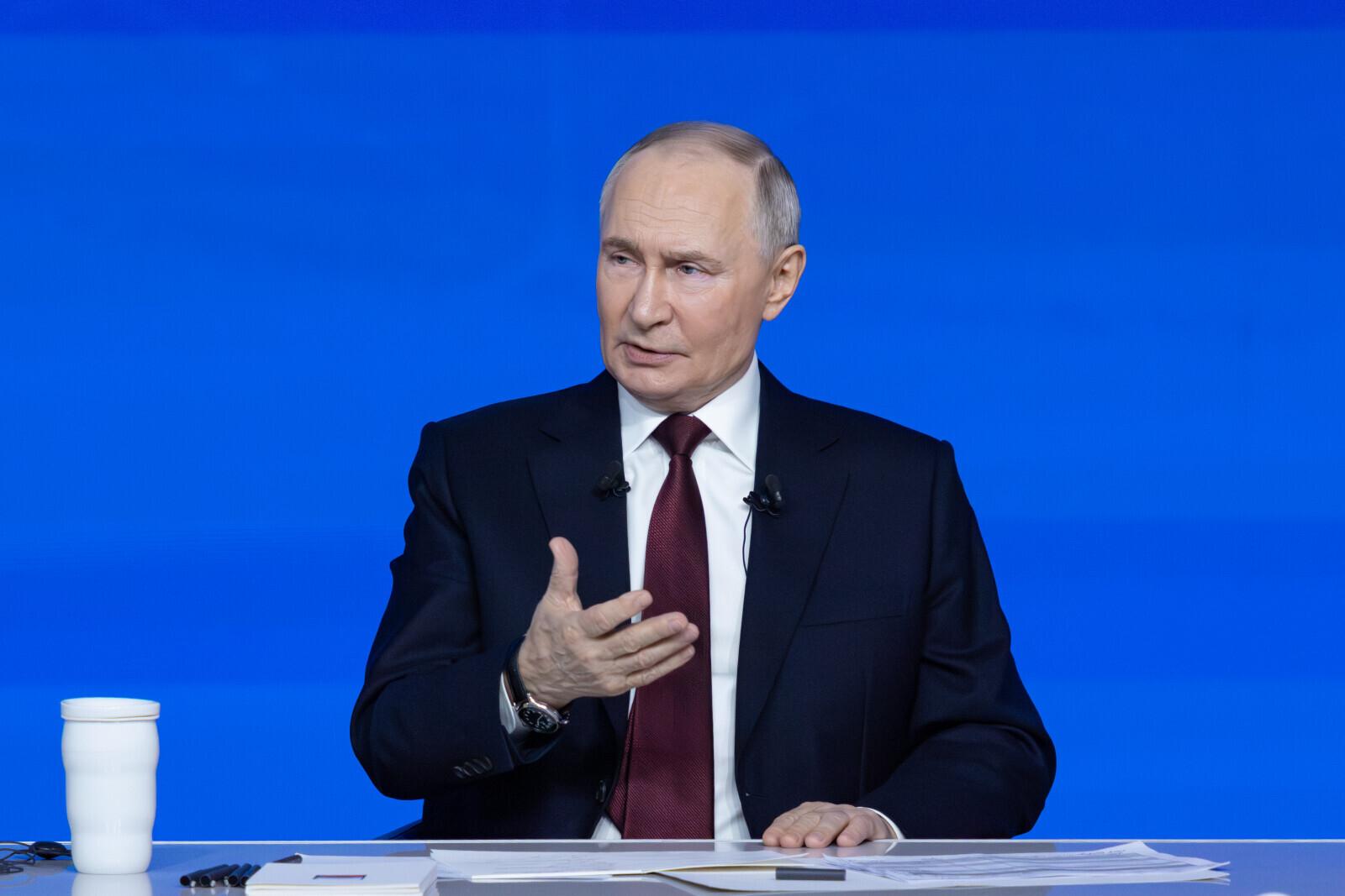 Путин проведет совещание по развитию Крыма и Севастополя и откроет новые объекты по видеосвязи