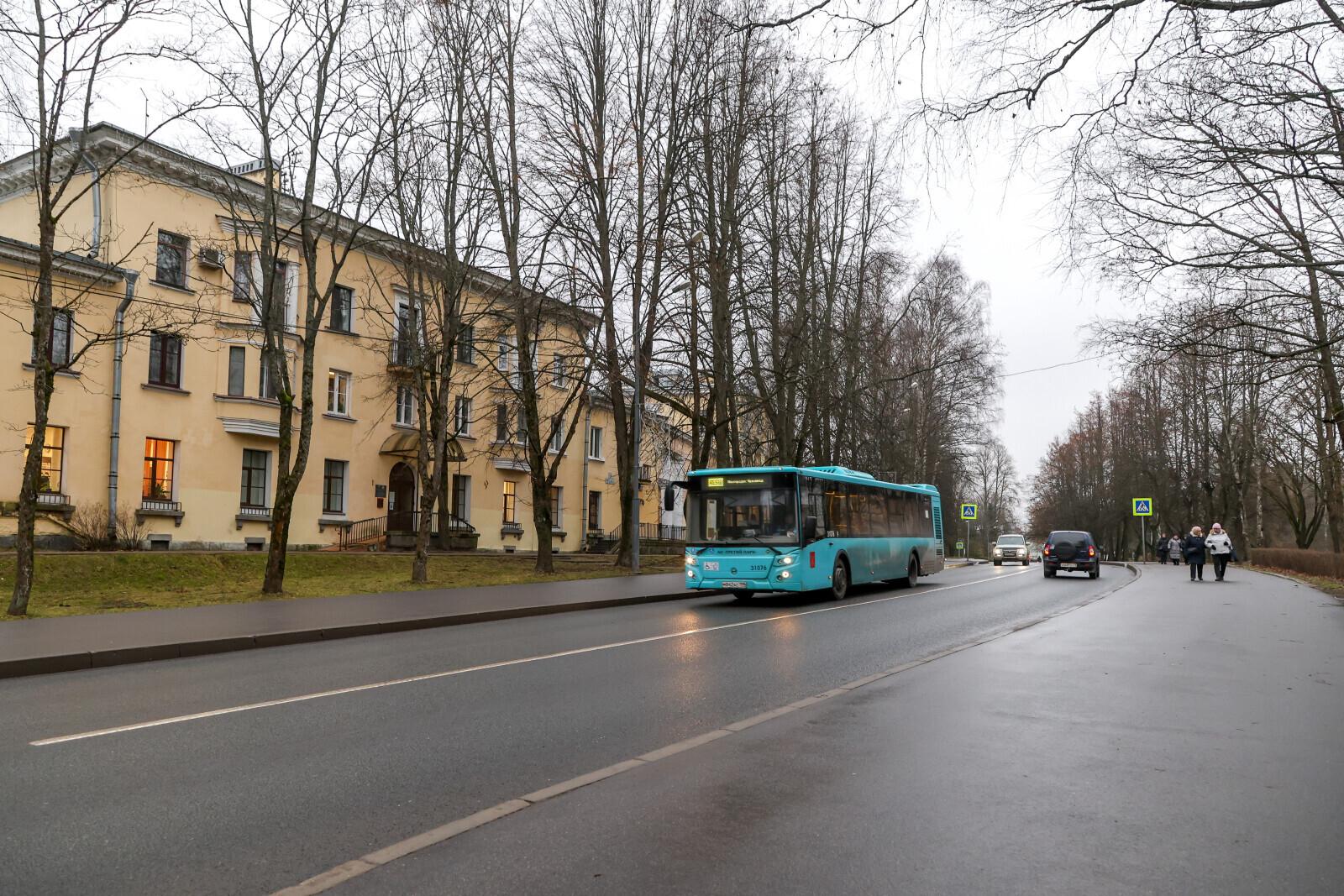 Сразу 10 автобусов изменят маршруты в Пушкине