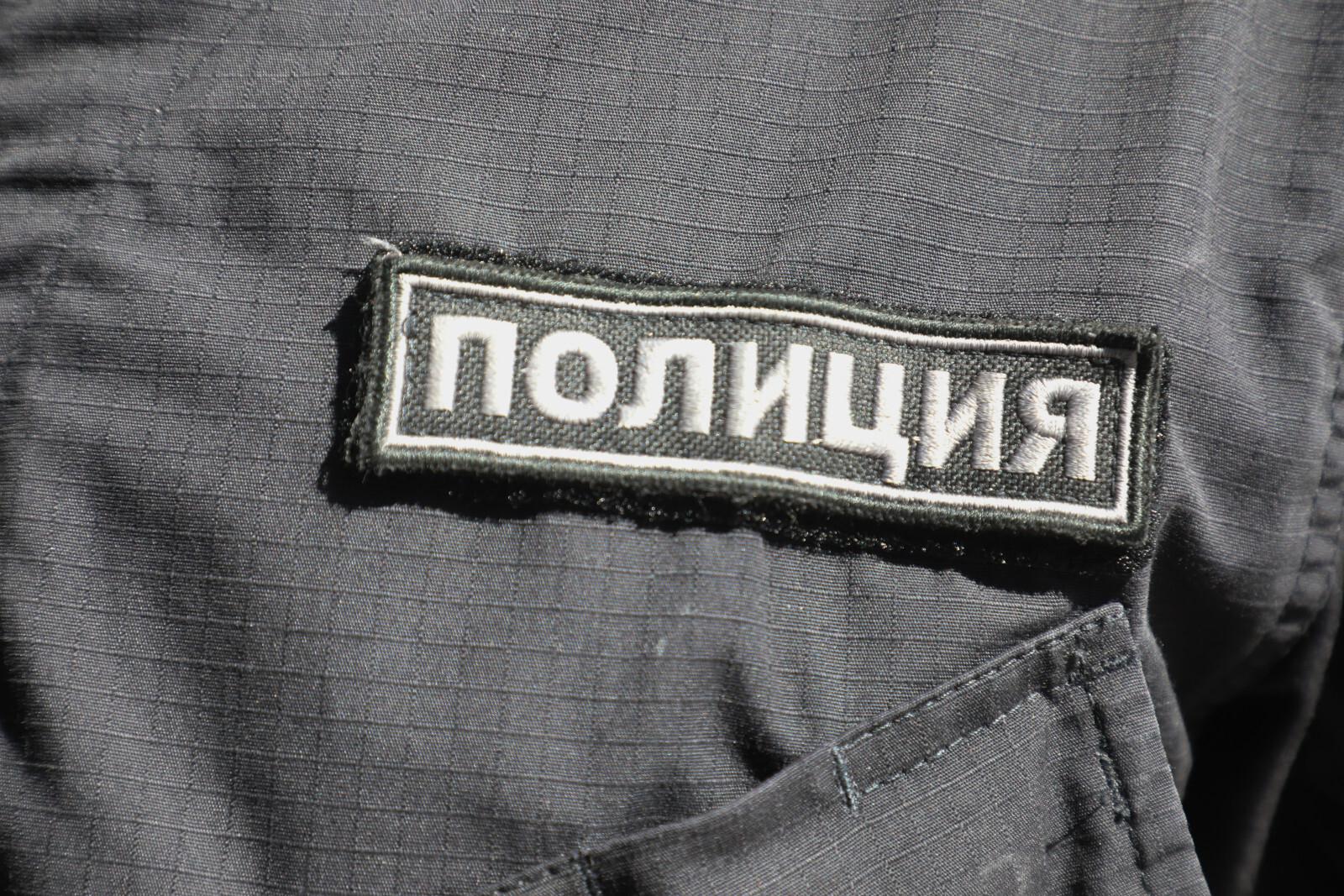 В Петербурге мужчина проник в служебное помещение ресторана и похитил ноутбук