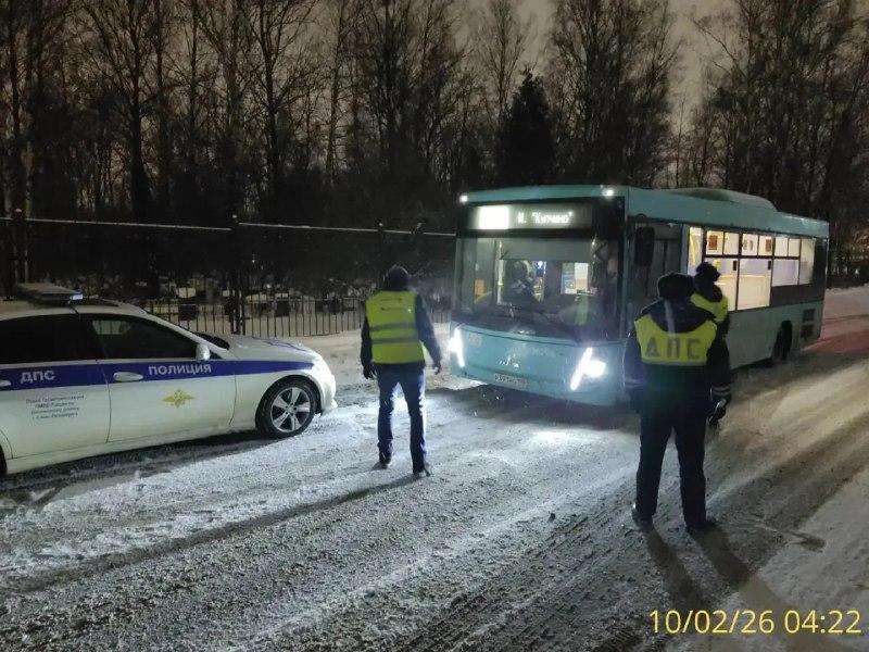 В Петербурге ревизоры нагрянули к частному перевозчику после шквала жалоб горожан