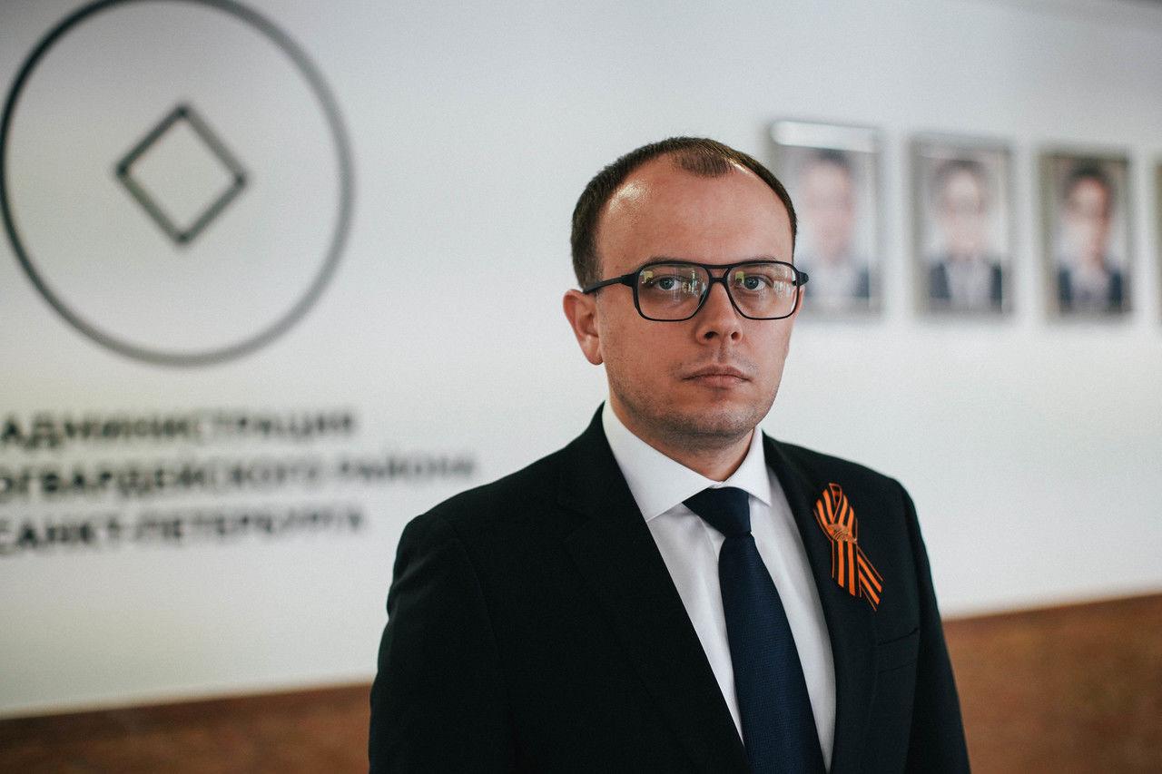 Видео: Андрей Хорт поздравил Александра Беглова с днем рождения