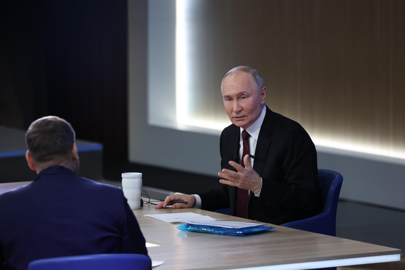 Владимир Путин: «Пока мы не видим готовности Украины к миру»